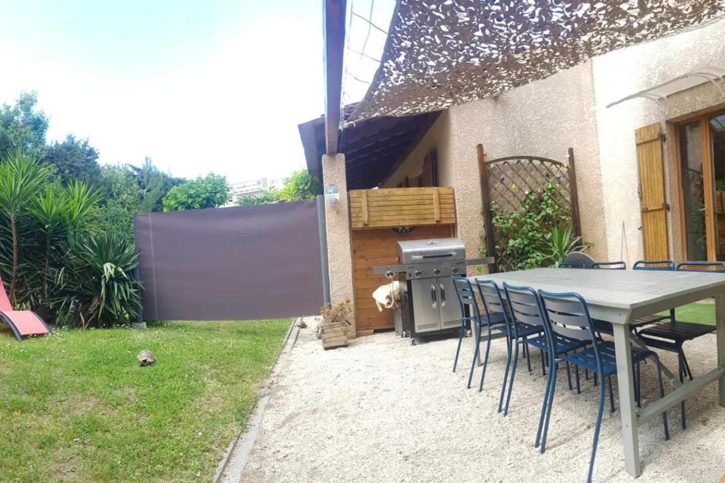 Petit Paradis Au Calme En Plein Marseille Exterior photo